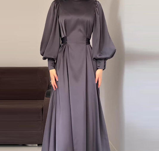 Kleid mit besonderen Ärmel