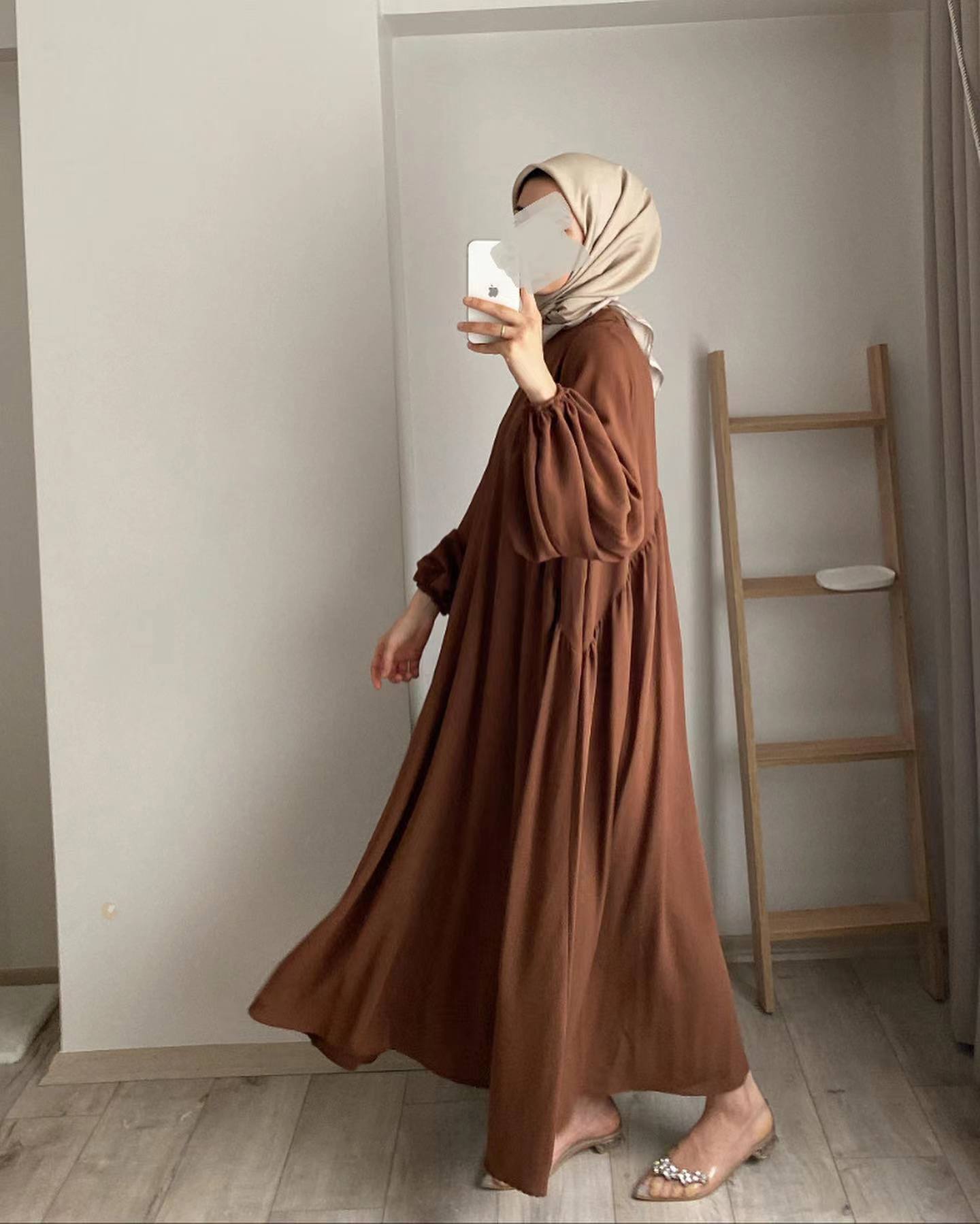 Urfan Abaya