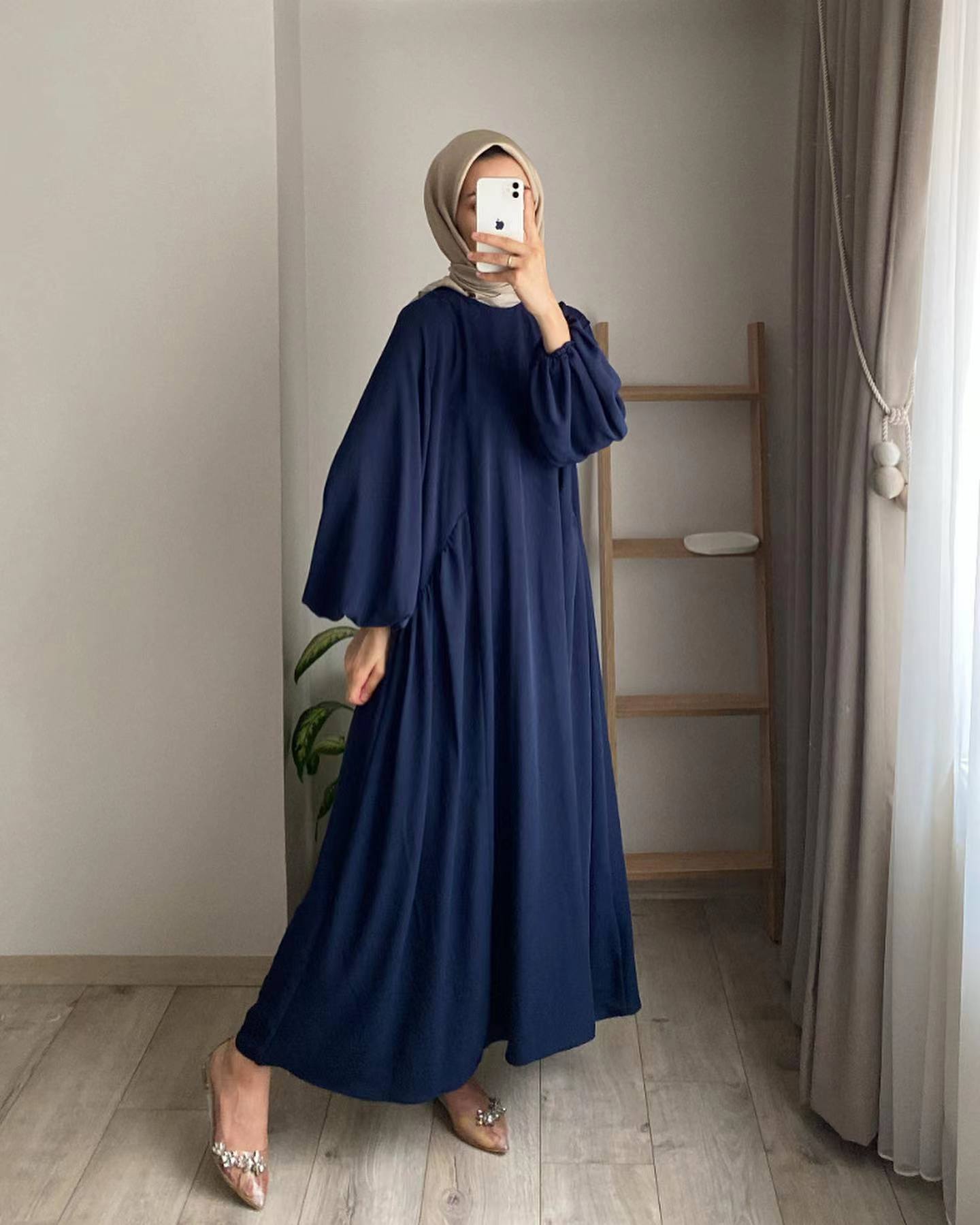 Urfan Abaya
